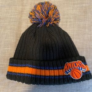 New York Knicks NBA Ski Winter Hat Beanie Pom Pom